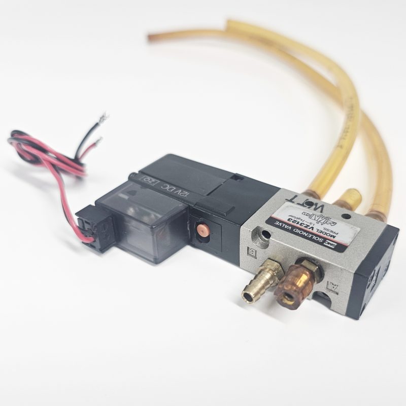 SMC VZ3123 Solenoid Valve, 5-Port, 12 VDC c/w Fittings